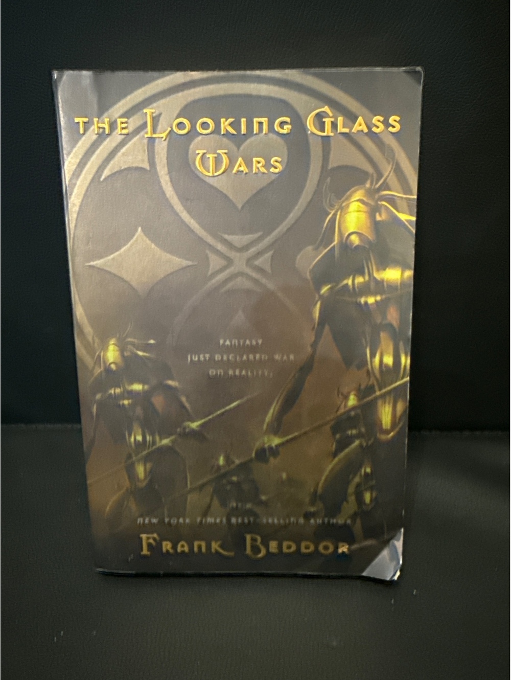 The Looking Glass Wars by Frank Beddor - Paperback Fantasy Novel